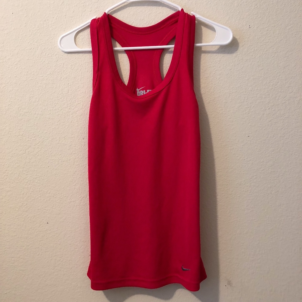 Nike Ribbed Active Tank